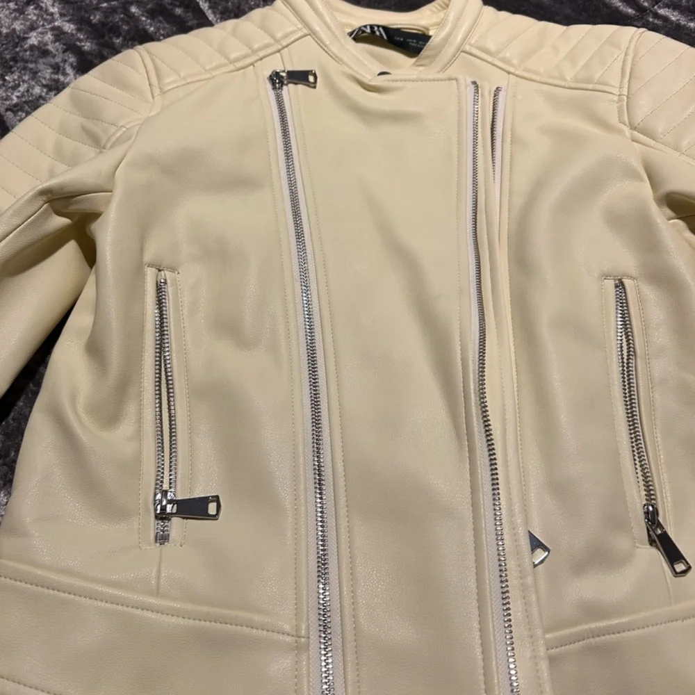 Zara Faux Leather Utility Jacket - Picture 5 of 6